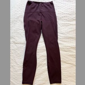 Lululemon 25" Leggings with small mesh detail